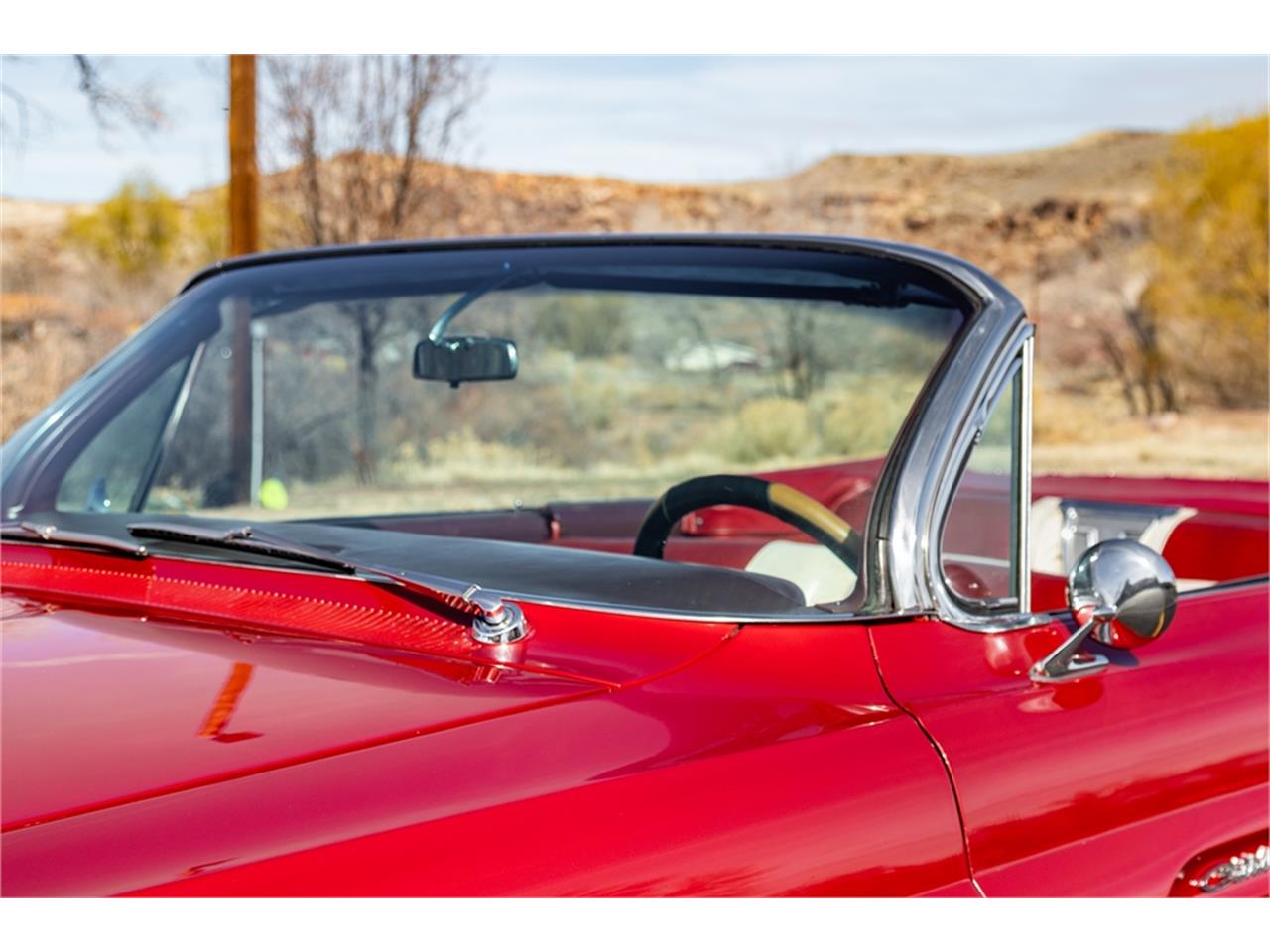 Pontiac-Catalina-1961-Coronado-Red-Red-and-white-6