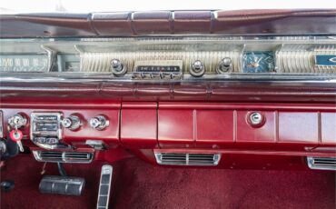 Pontiac-Catalina-1961-Coronado-Red-Red-and-white-68