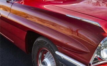Pontiac-Catalina-1961-Coronado-Red-Red-and-white-7
