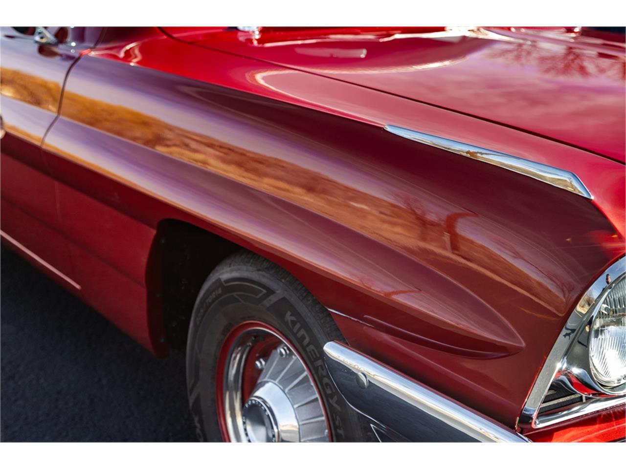 Pontiac-Catalina-1961-Coronado-Red-Red-and-white-7