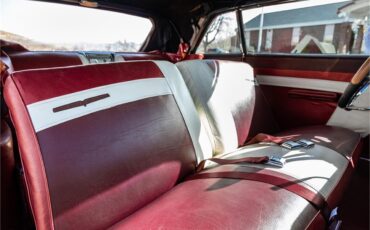 Pontiac-Catalina-1961-Coronado-Red-Red-and-white-74
