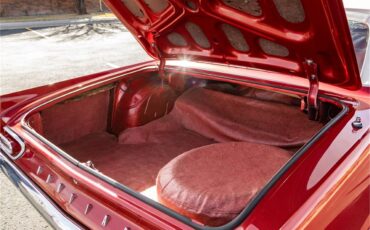 Pontiac-Catalina-1961-Coronado-Red-Red-and-white-79