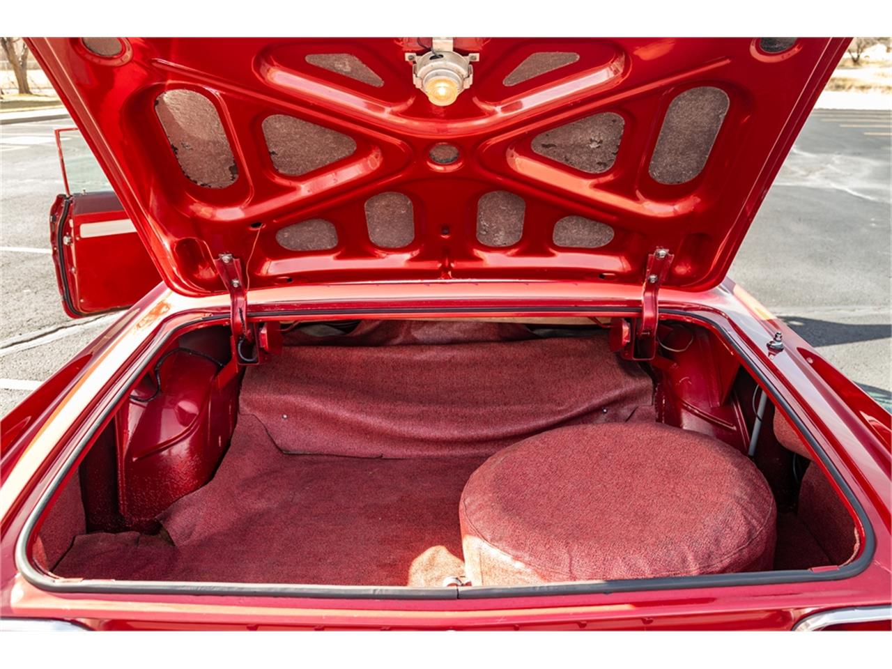 Pontiac-Catalina-1961-Coronado-Red-Red-and-white-81