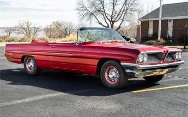 Pontiac-Catalina-1961-Coronado-Red-Red-and-white-82