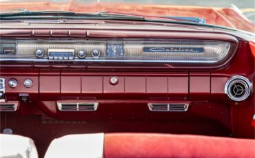 Pontiac-Catalina-1961-Coronado-Red-Red-and-white-89