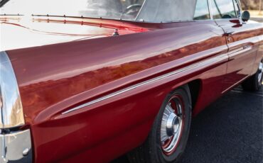 Pontiac-Catalina-1961-Coronado-Red-Red-and-white-9