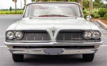 Pontiac-Catalina-1961-Shelltone-Ivory-Red-and-white-11