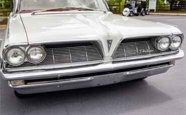 Pontiac-Catalina-1961-Shelltone-Ivory-Red-and-white-19