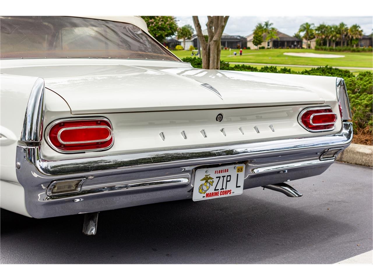 Pontiac-Catalina-1961-Shelltone-Ivory-Red-and-white-27