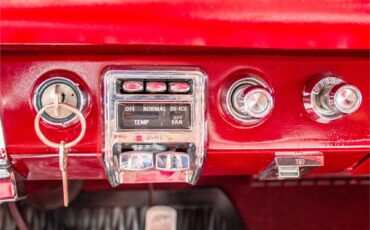 Pontiac-Catalina-1961-Shelltone-Ivory-Red-and-white-3