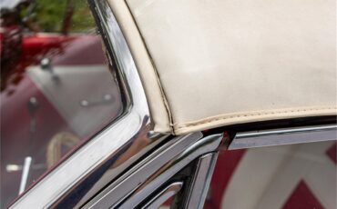 Pontiac-Catalina-1961-Shelltone-Ivory-Red-and-white-39