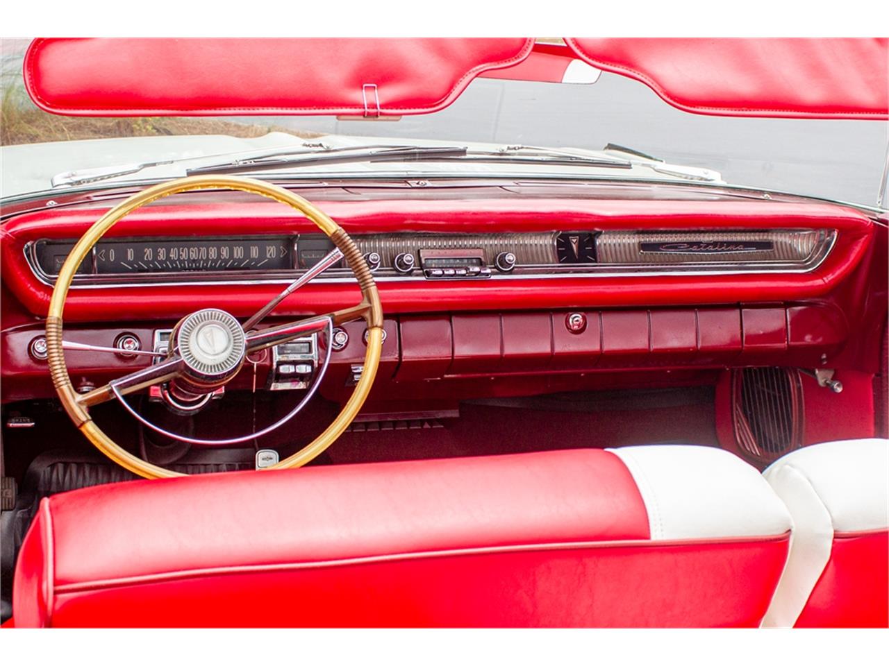 Pontiac-Catalina-1961-Shelltone-Ivory-Red-and-white-4