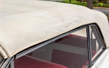 Pontiac-Catalina-1961-Shelltone-Ivory-Red-and-white-40