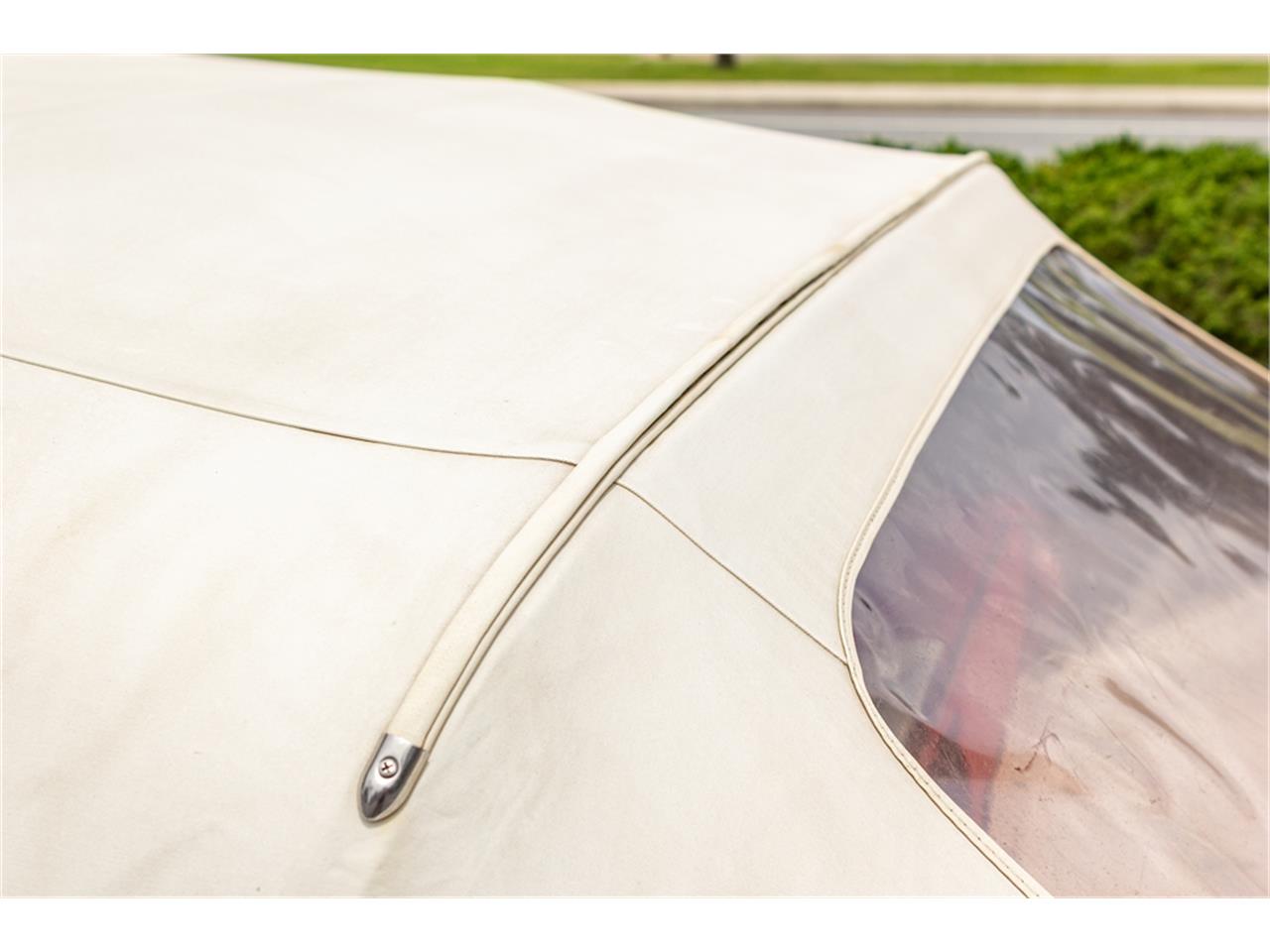 Pontiac-Catalina-1961-Shelltone-Ivory-Red-and-white-46
