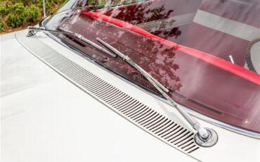Pontiac-Catalina-1961-Shelltone-Ivory-Red-and-white-51