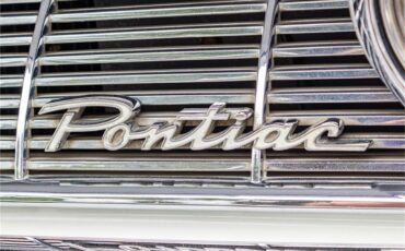 Pontiac-Catalina-1961-Shelltone-Ivory-Red-and-white-56