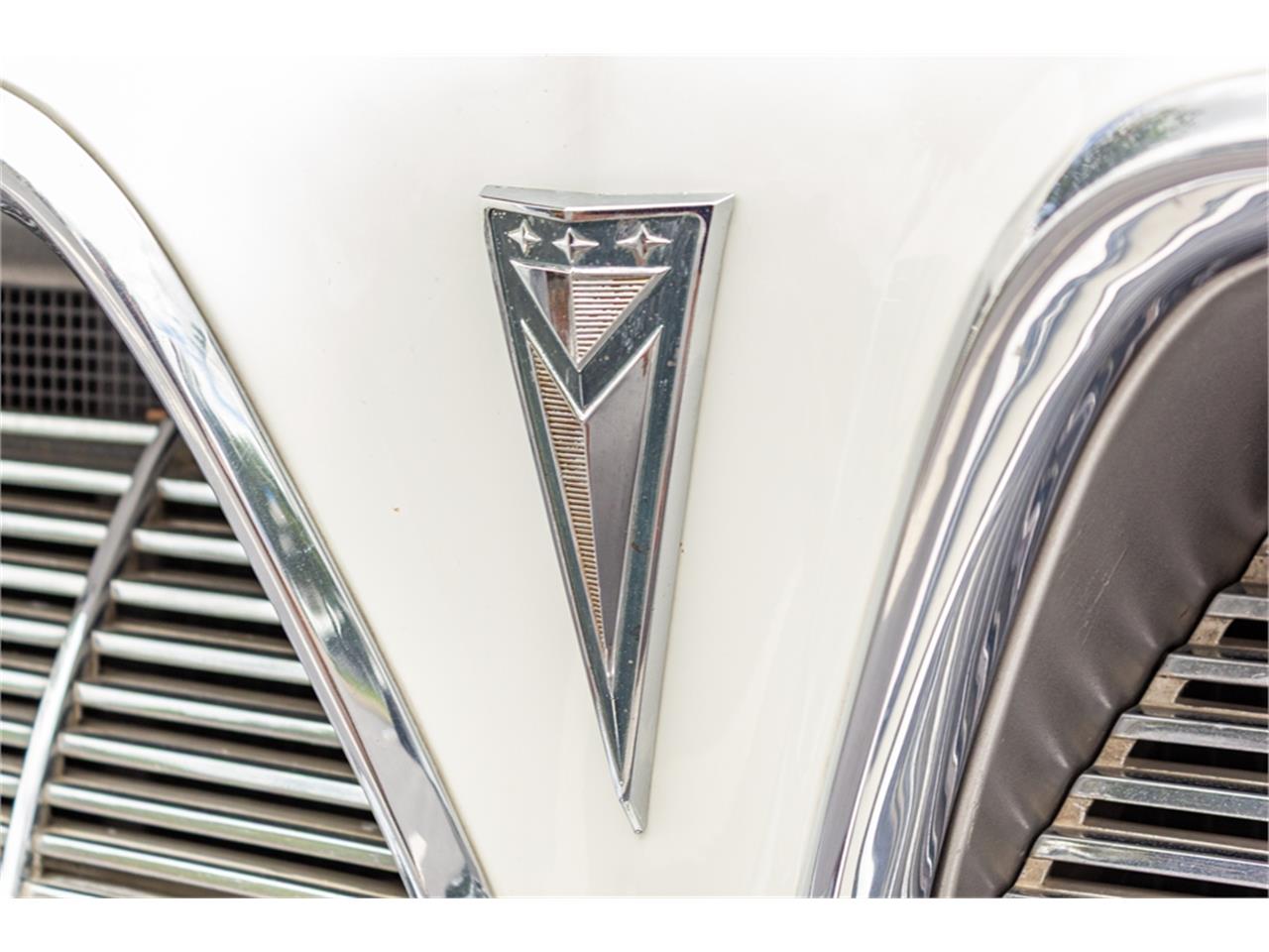 Pontiac-Catalina-1961-Shelltone-Ivory-Red-and-white-57