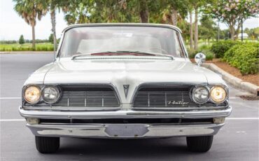 Pontiac-Catalina-1961-Shelltone-Ivory-Red-and-white-65