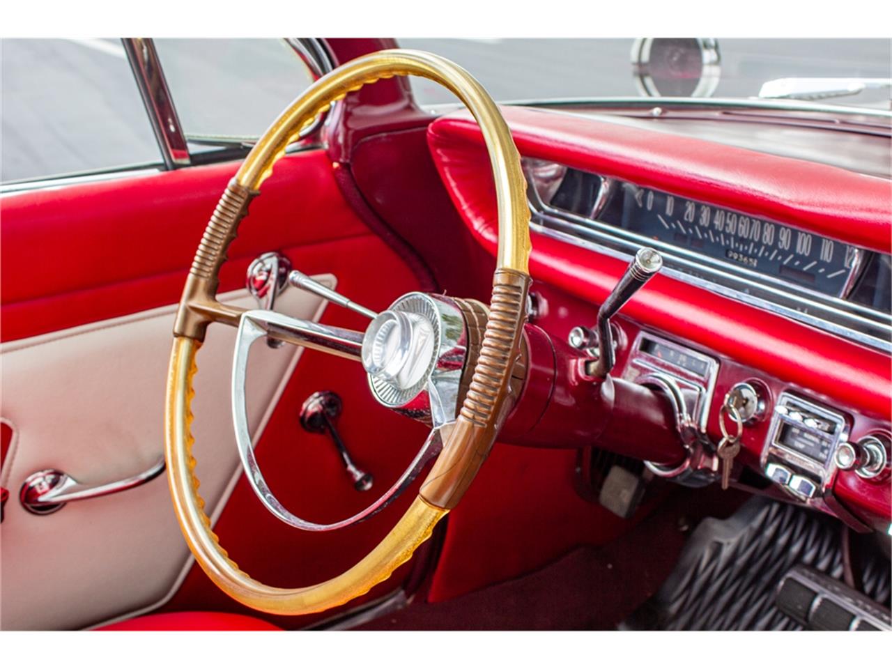 Pontiac-Catalina-1961-Shelltone-Ivory-Red-and-white-73