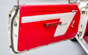 Pontiac-Catalina-1961-Shelltone-Ivory-Red-and-white-78
