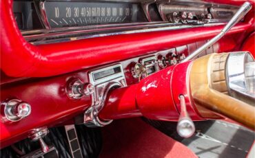 Pontiac-Catalina-1961-Shelltone-Ivory-Red-and-white-89
