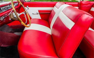 Pontiac-Catalina-1961-Shelltone-Ivory-Red-and-white-98