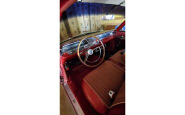 Pontiac-Catalina-1963-Burgundy-and-White-Burgundy-6