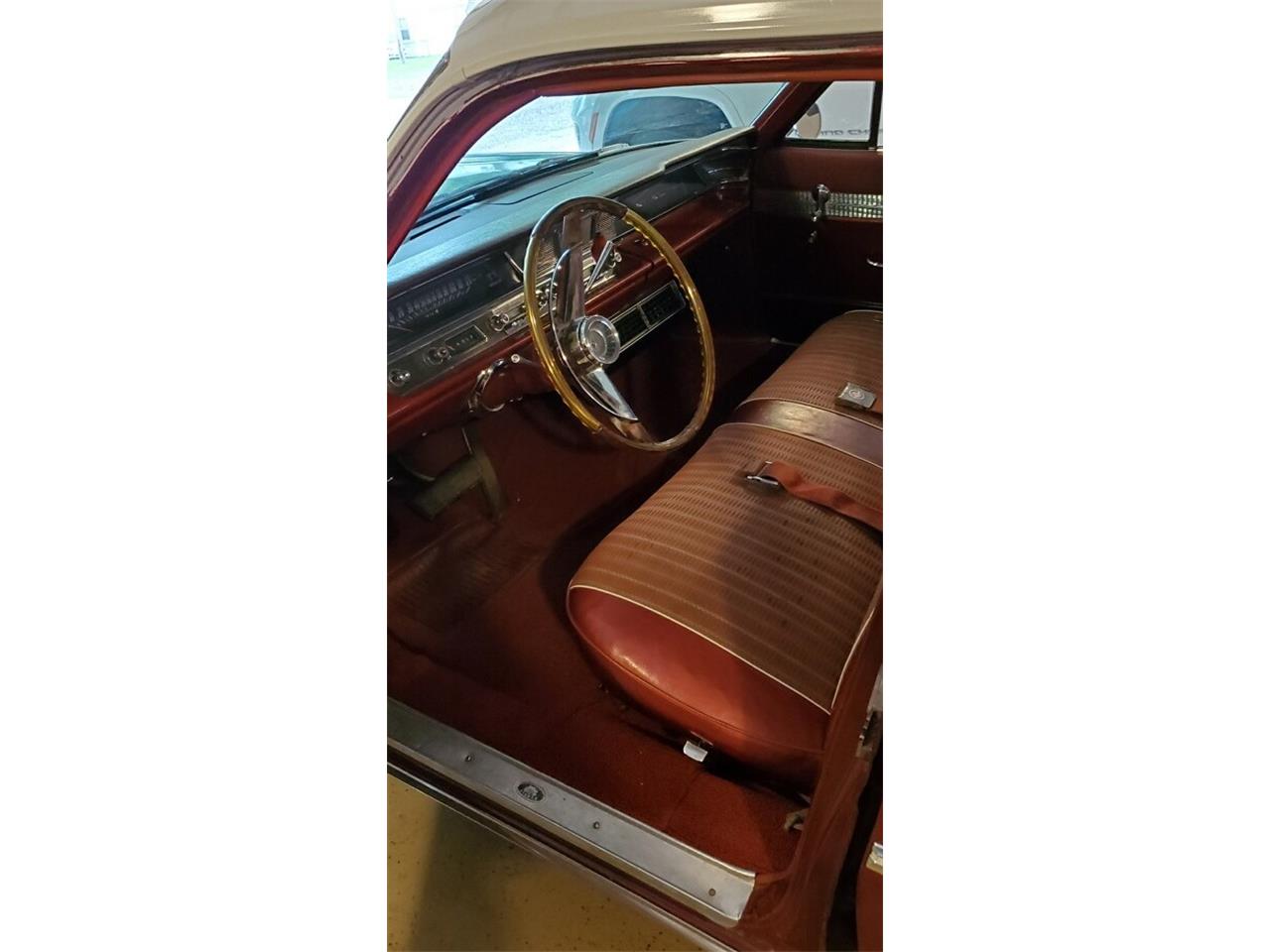 Pontiac-Catalina-1963-Burgundy-and-White-Burgundy-7