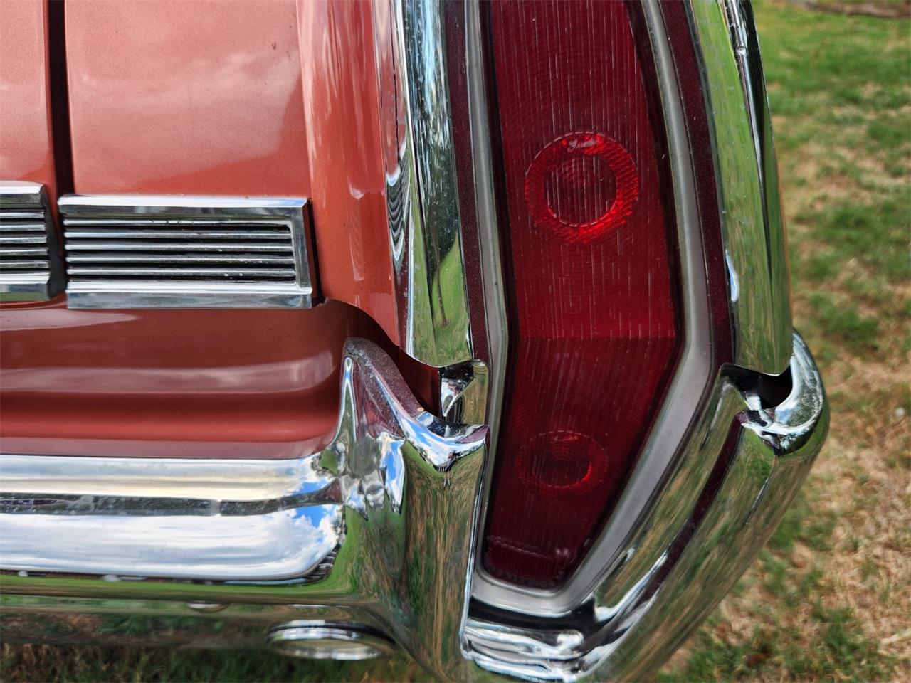 Pontiac-Catalina-1964-Sun-Fire-Red-Sun-Fire-Red-31