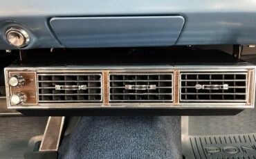 Pontiac-Catalina-1967-White-Blue-11