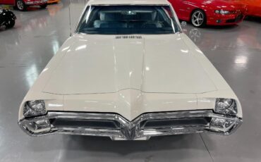 Pontiac-Catalina-1967-White-Blue-2