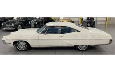 Pontiac-Catalina-1967-White-Blue
