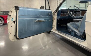Pontiac-Catalina-1967-White-Blue-4