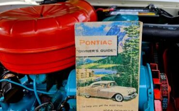 Pontiac-Chieftain-1958-3