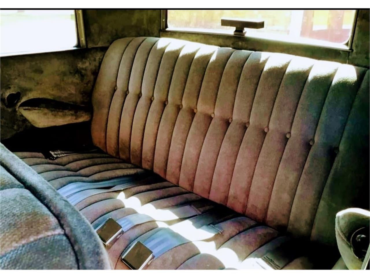 Pontiac-Custom-1932-Candy-App-Brandywine-Gray-40