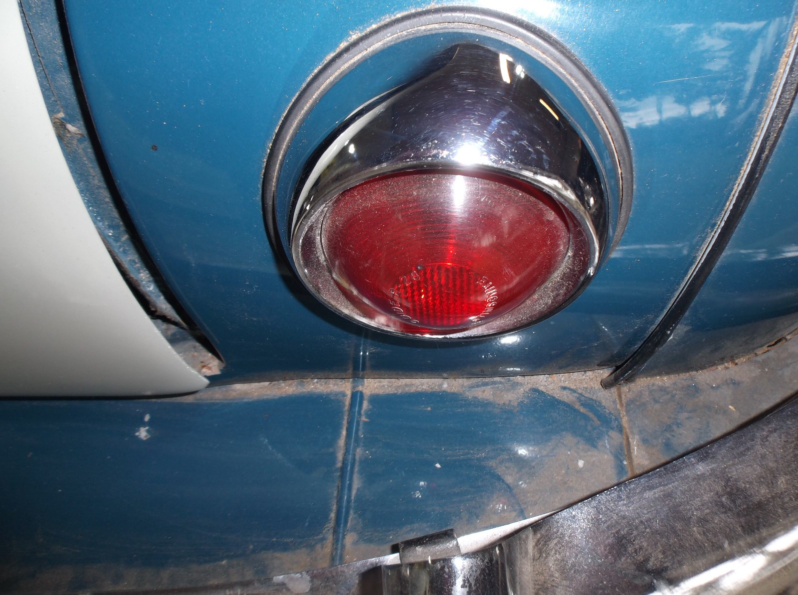 Pontiac-Deluxe-Series-Silver-Streak-1948-Fastback-22
