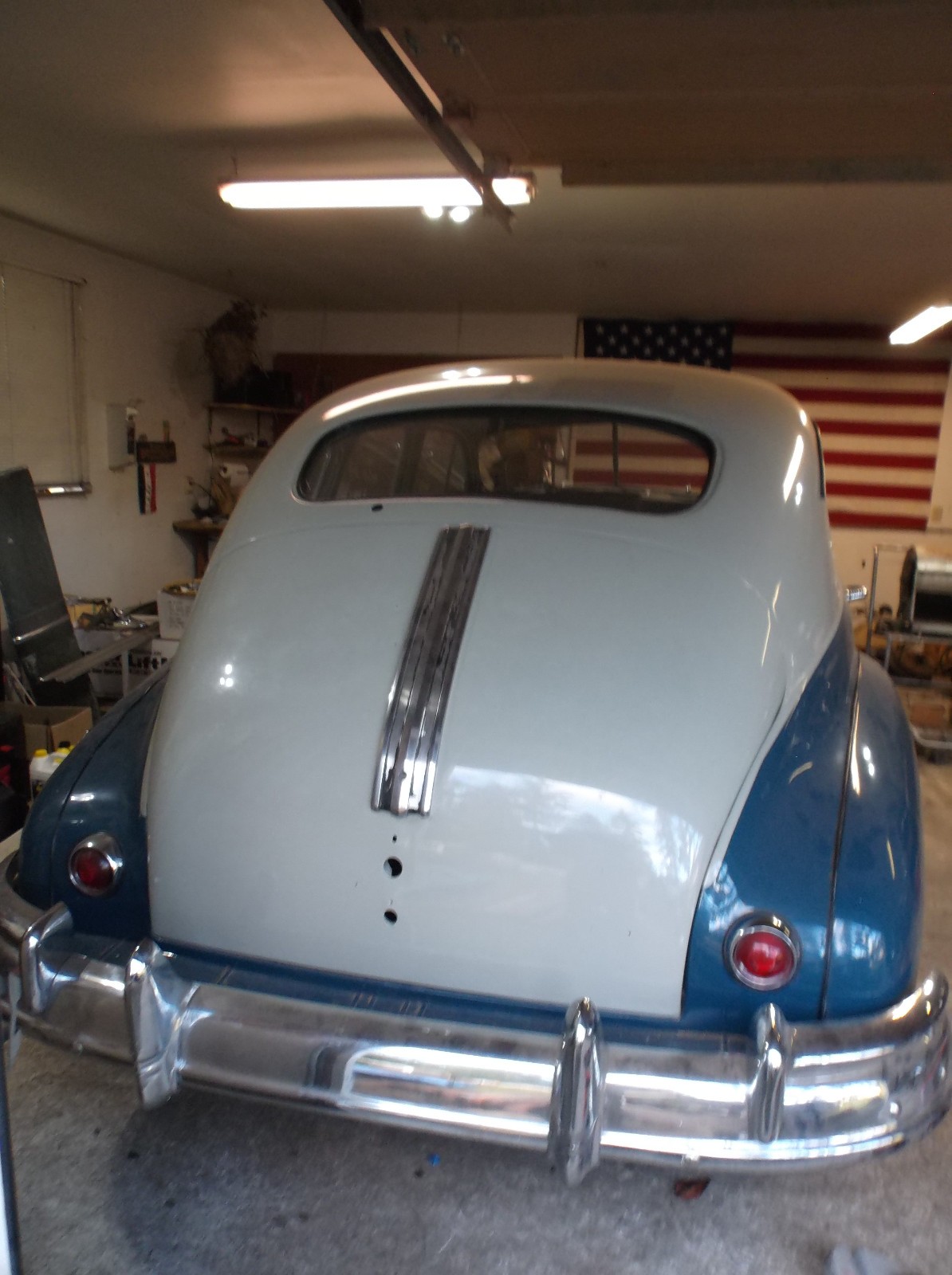 Pontiac-Deluxe-Series-Silver-Streak-1948-Fastback-5