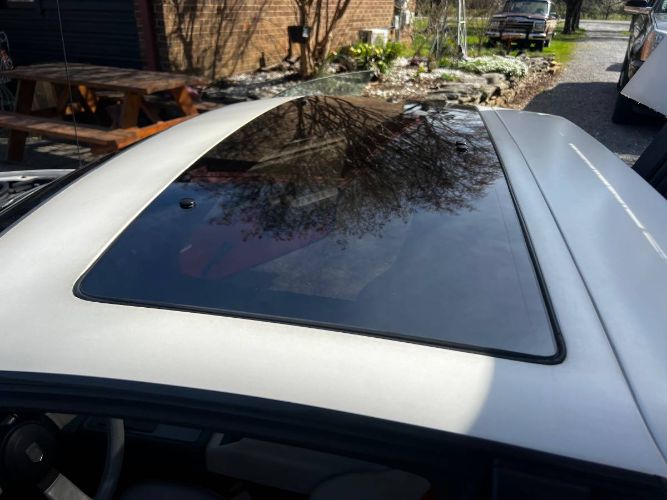 Pontiac-Fiero-1984-White-6