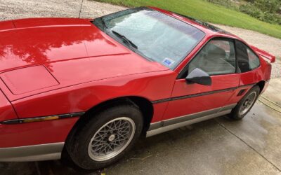 Pontiac Fiero 1986 Coupe