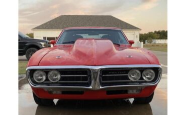 Pontiac-Firebird-1967-Red-Black-3