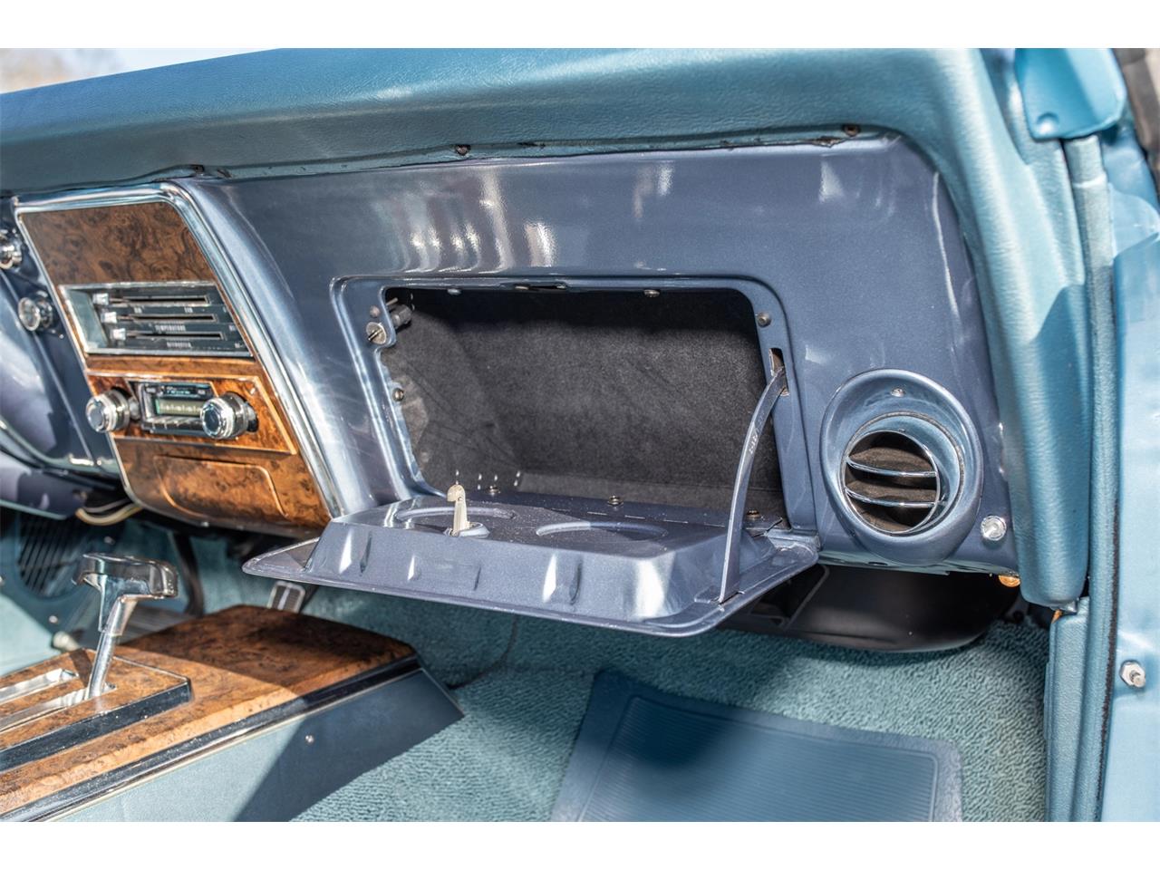 Pontiac-Firebird-1968-Blue-with-black-top-Blue-52