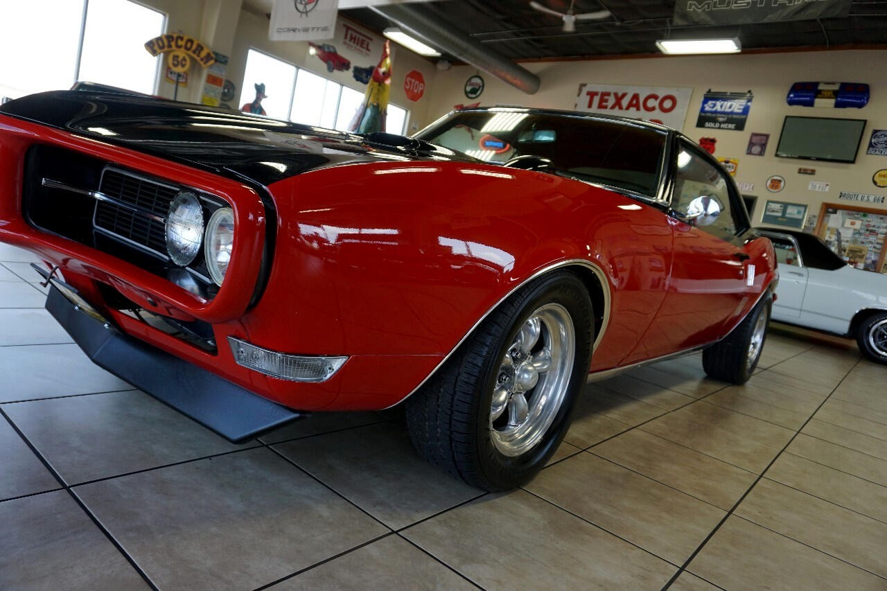 Pontiac-Firebird-1968-Classic-Car-14