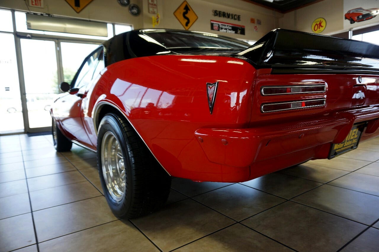Pontiac-Firebird-1968-Classic-Car-15