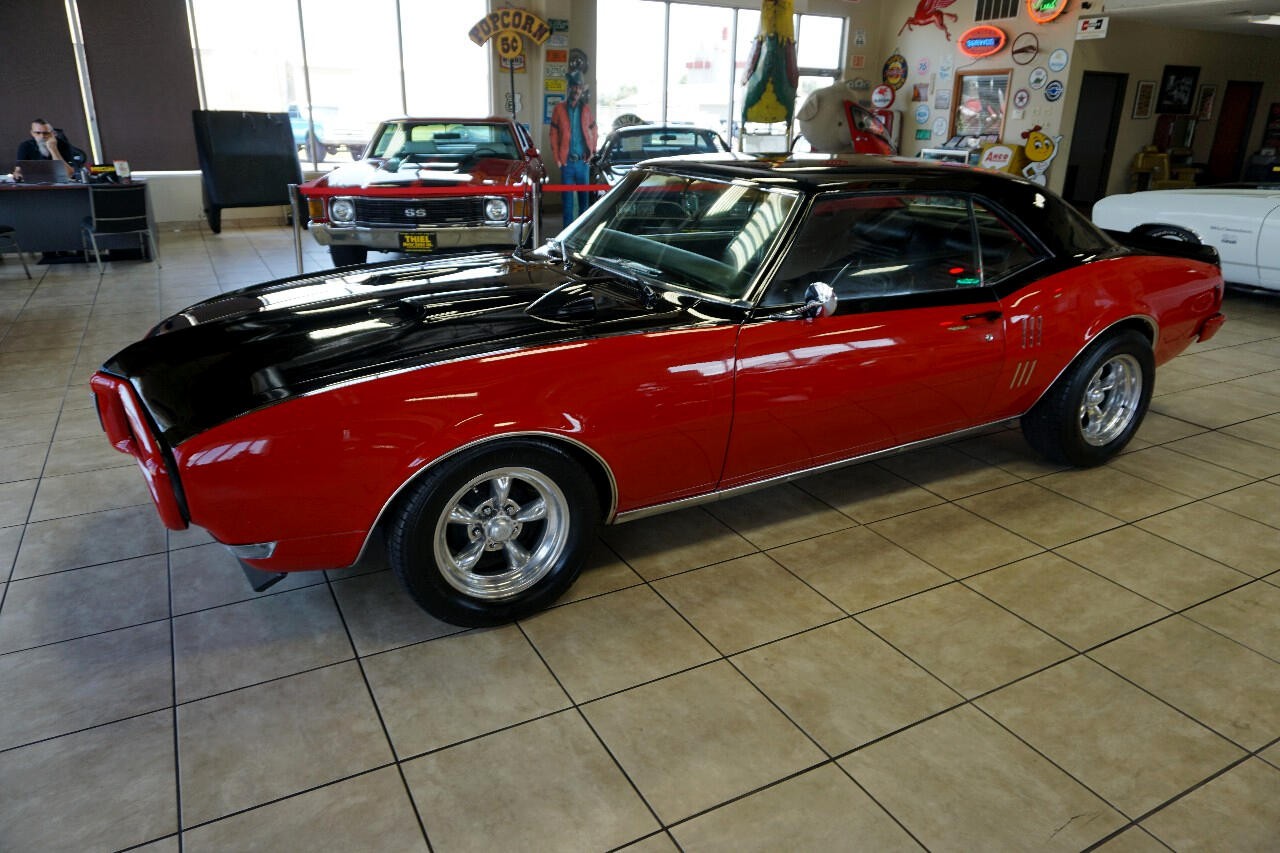 Pontiac-Firebird-1968-Classic-Car-3