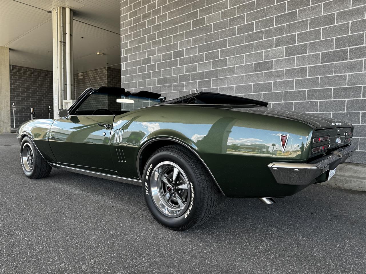 Pontiac-Firebird-1968-Forest-Green-Black-11