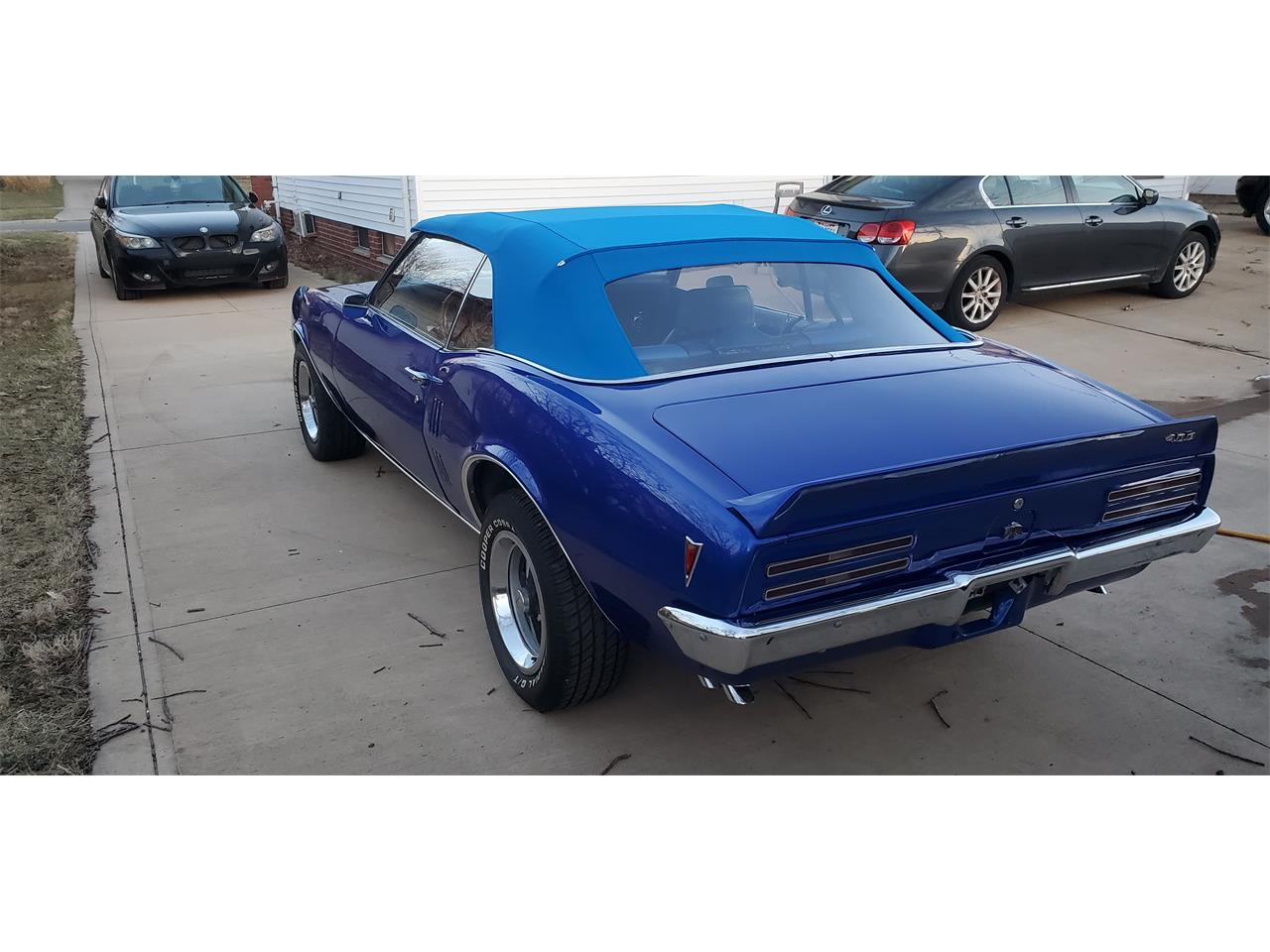Pontiac-Firebird-1968-Laser-Blue-metallic-Blue-3