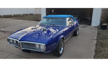 Pontiac-Firebird-1968-Laser-Blue-metallic-Blue