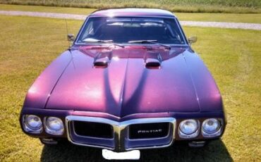 Pontiac-Firebird-1969-Black-Garnet-4