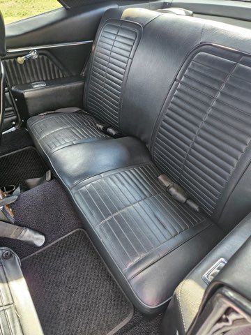 Pontiac-Firebird-1969-Black-Garnet-7