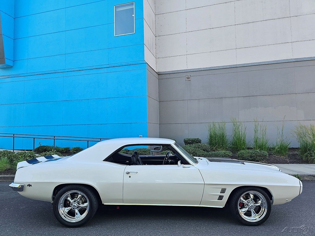 Pontiac-Firebird-1969-Coupe-12